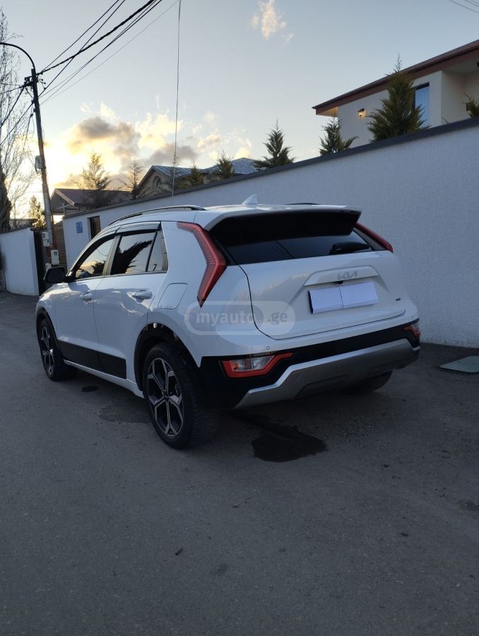 Kia Niro - фото 8