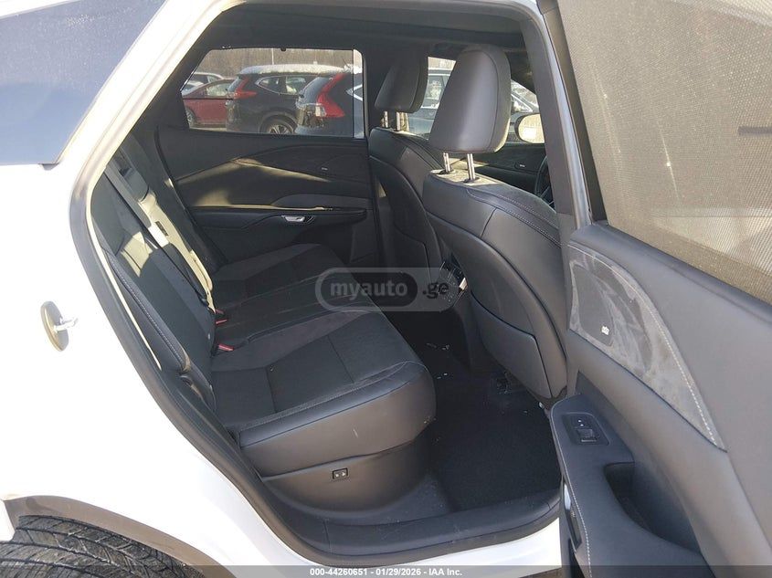 Lexus Luxury 4dr All-Wheel Drive Aut — миниатюра 8