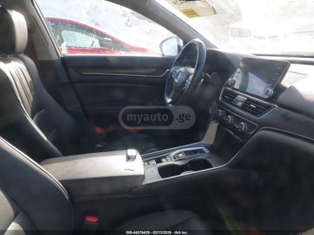 Honda Accord - фото 9