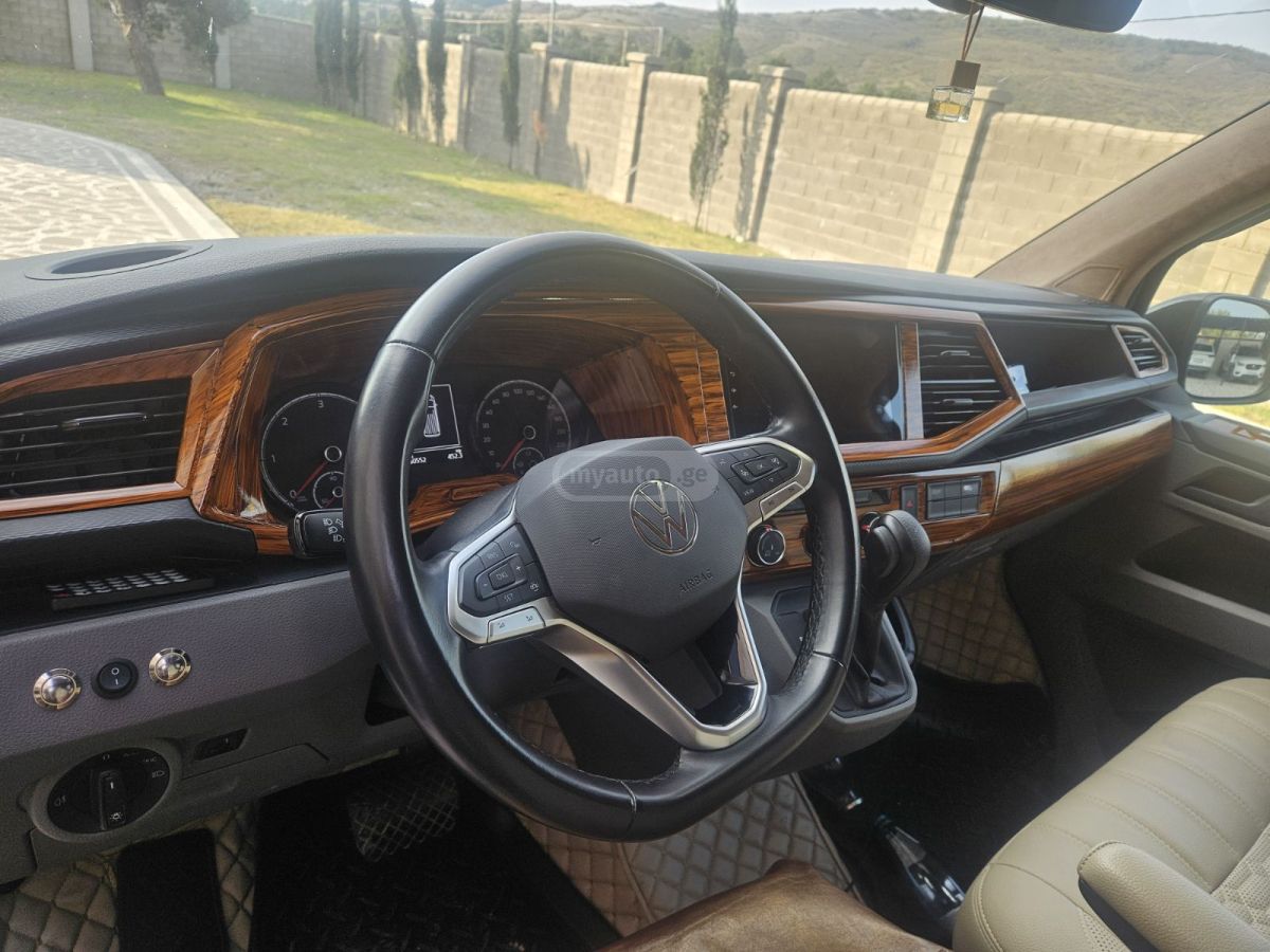 Volkswagen Transporter — миниатюра 7