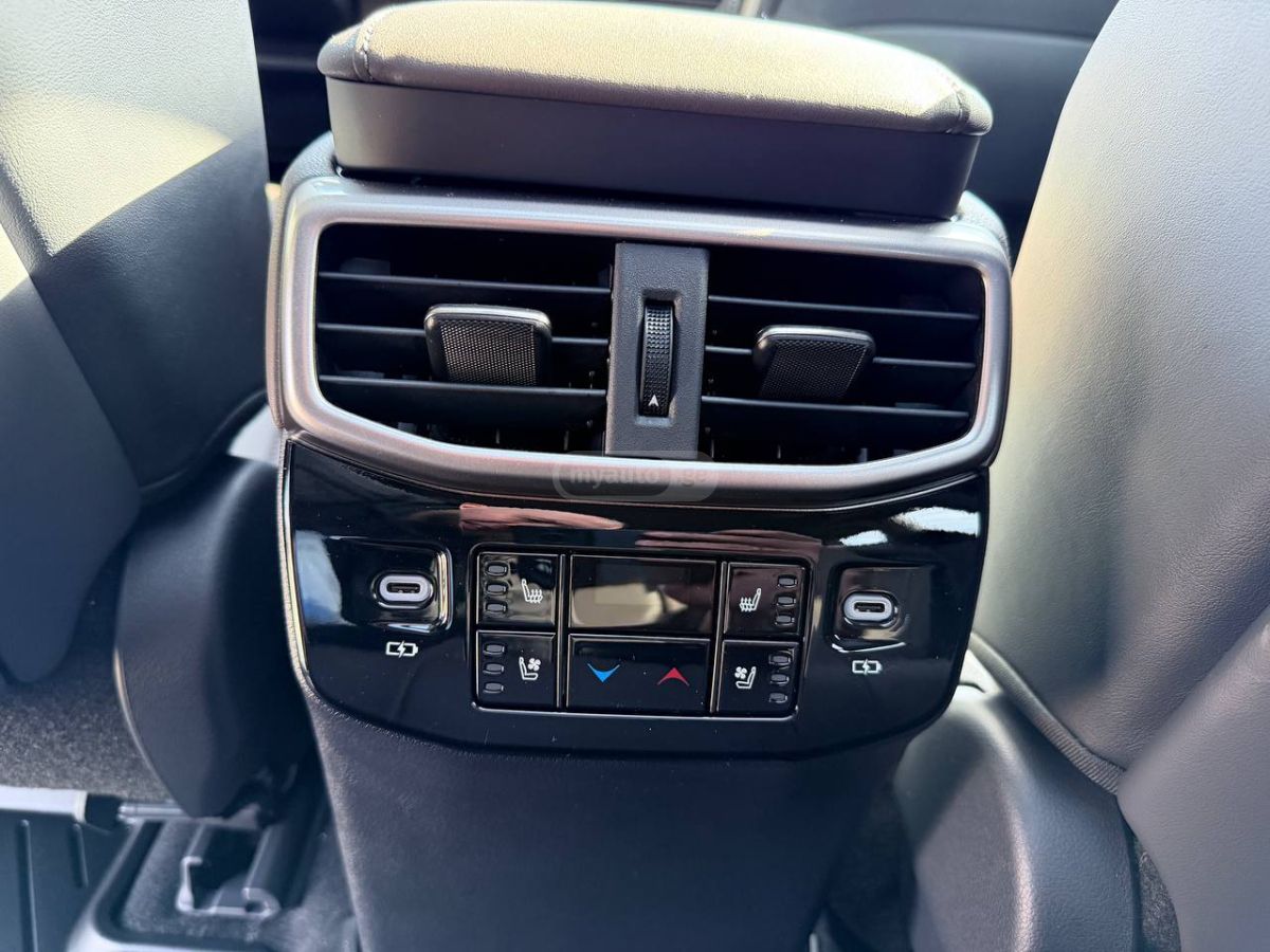 Lexus Executive — миниатюра 14