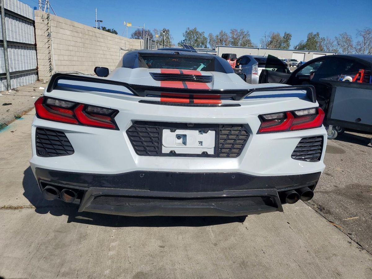 Chevrolet Corvette 2023 — миниатюра 6