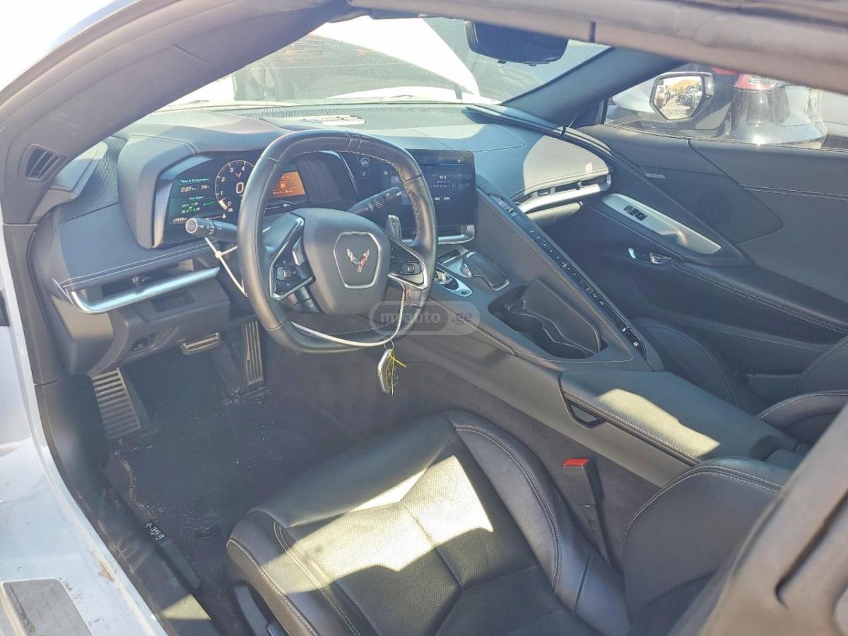 Chevrolet Corvette 2023 — миниатюра 8