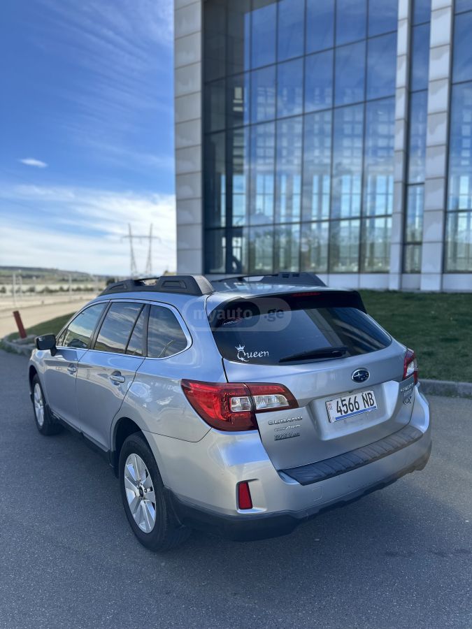 Subaru Outback - фото 3