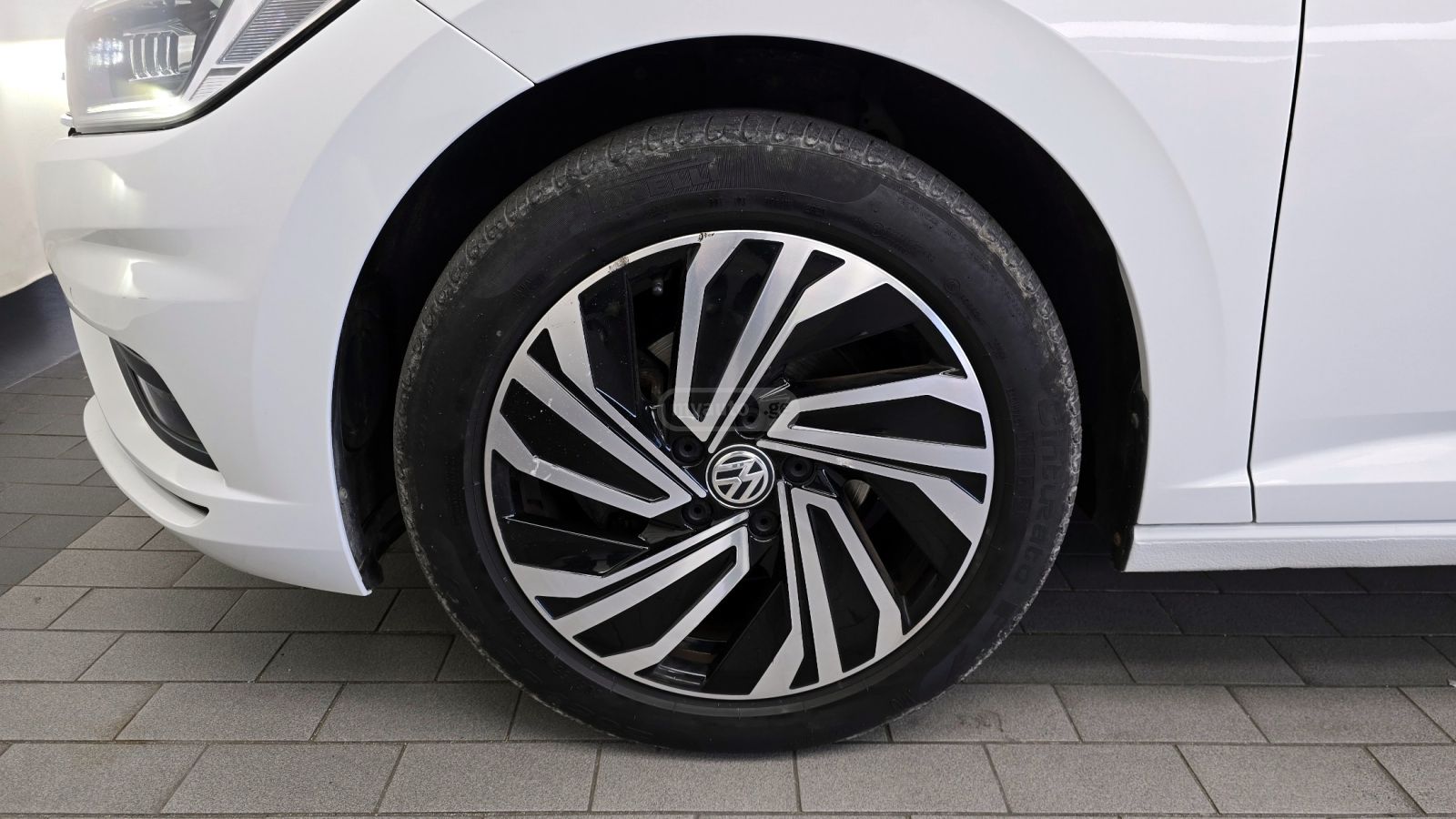 Volkswagen Jetta - фото 7