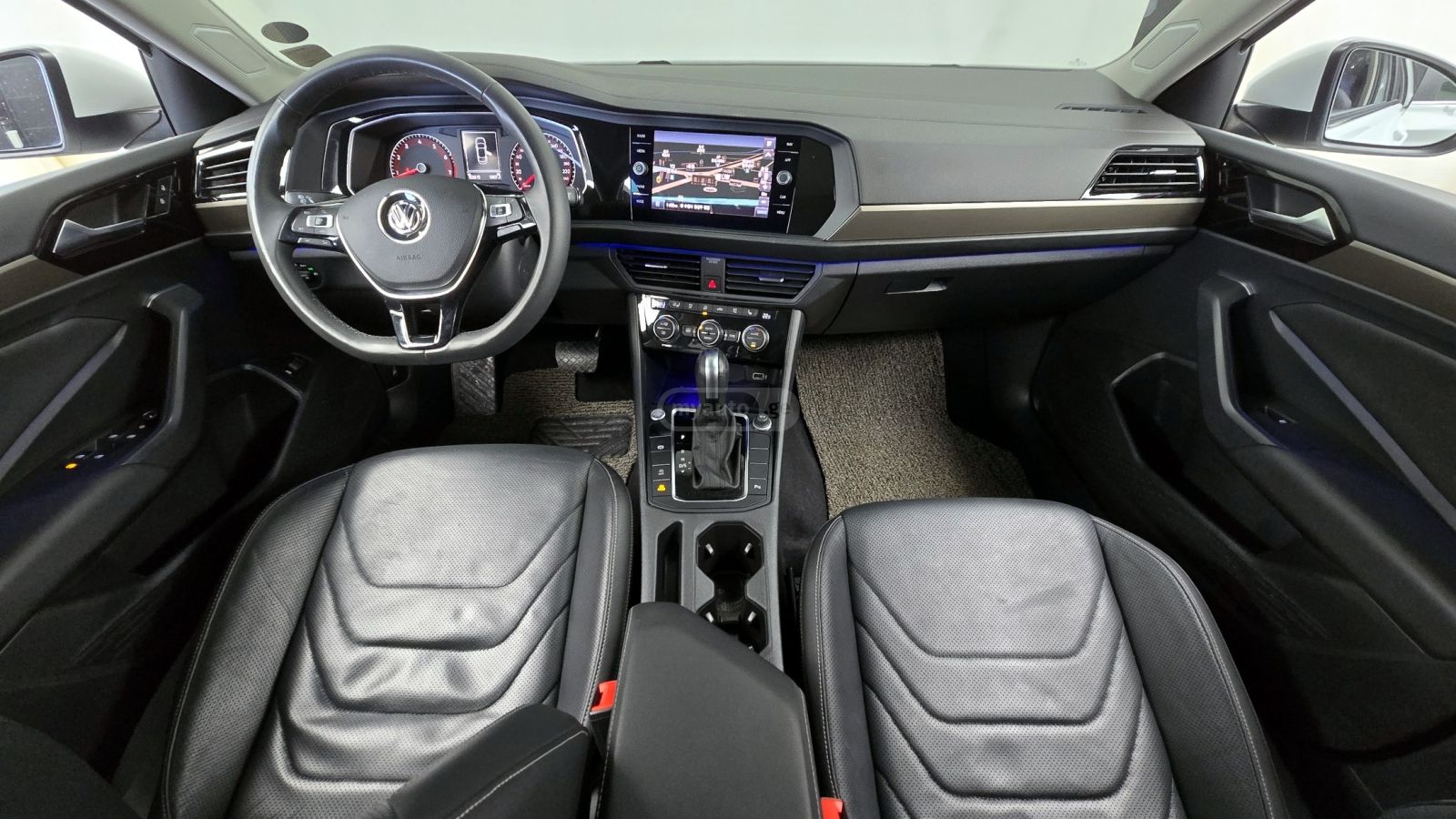 Volkswagen Jetta - фото 9