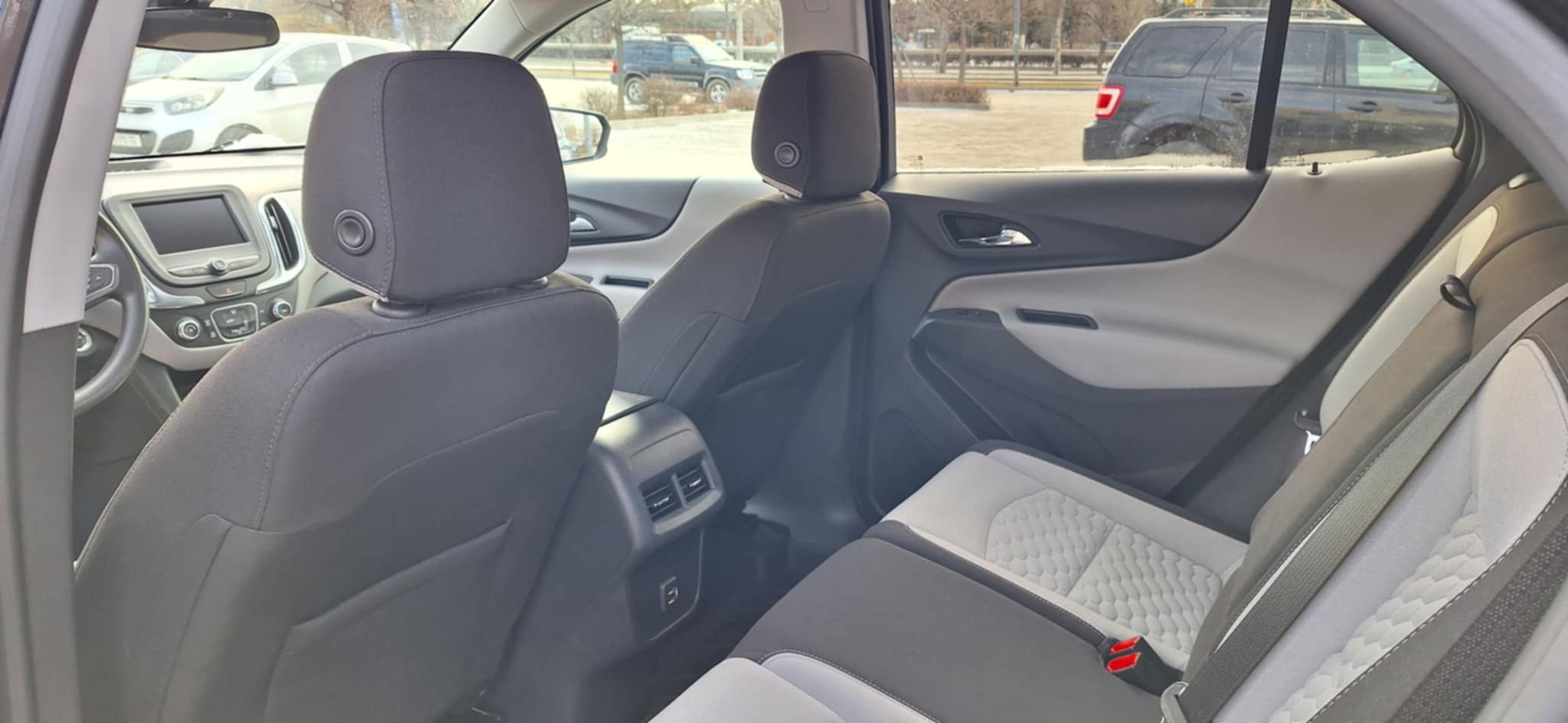 Chevrolet Equinox - фото 4