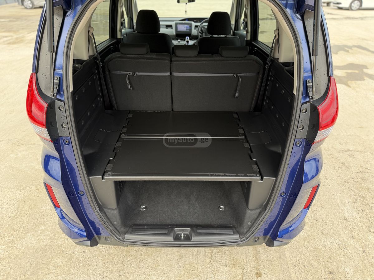Honda Freed - фото 10