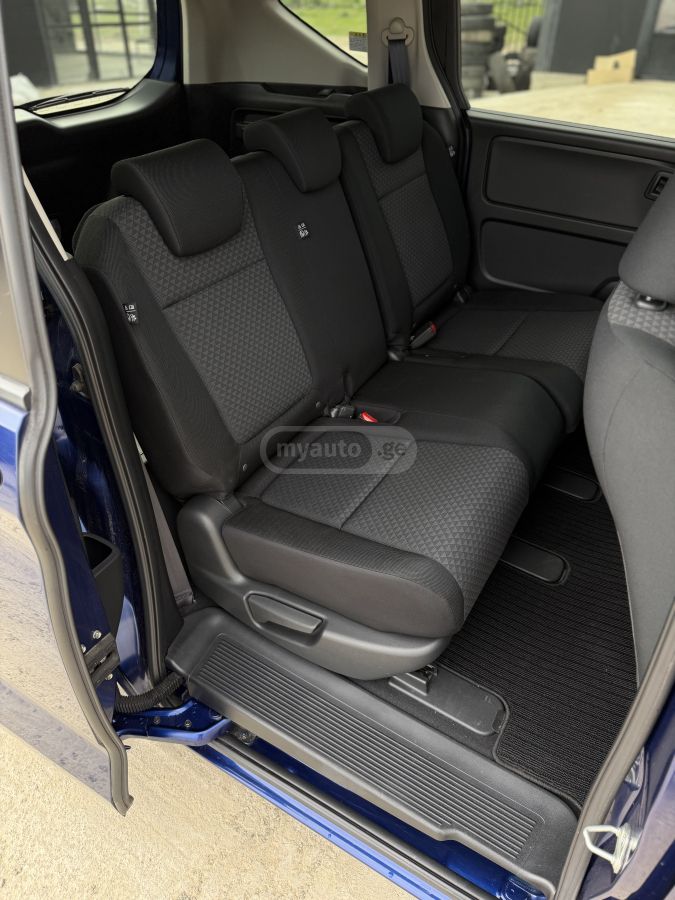Honda Freed - фото 11
