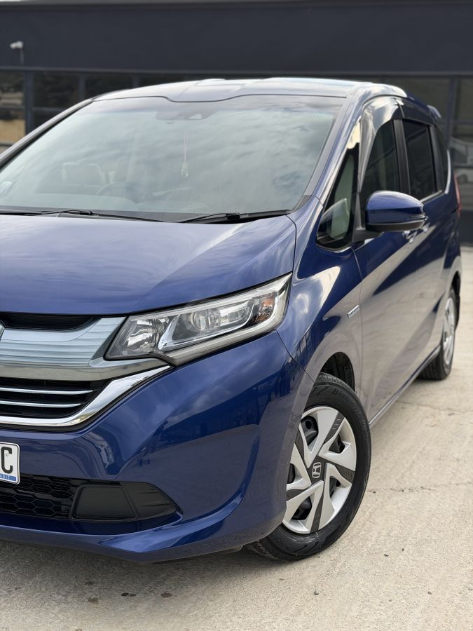 Honda Freed - фото 7