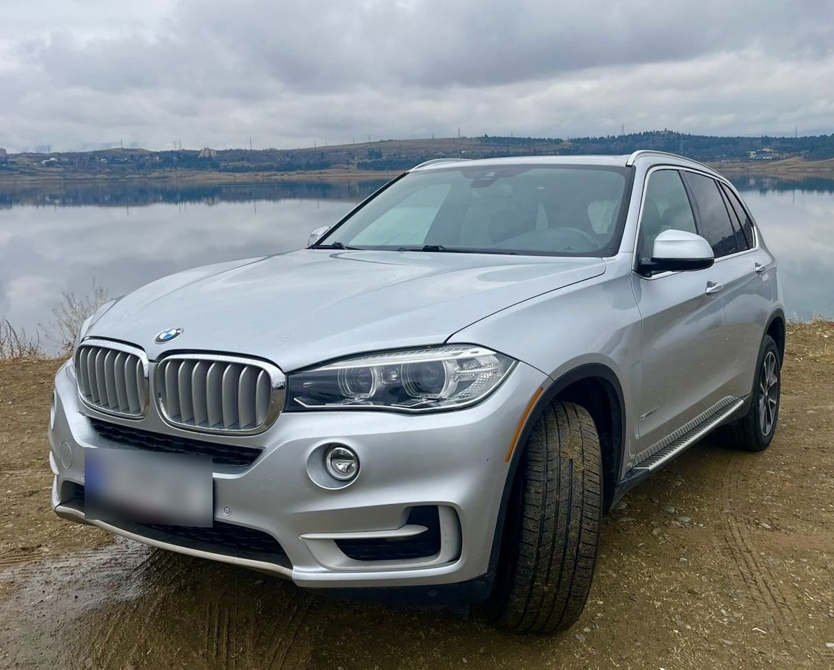 BMW X5 - фото 1