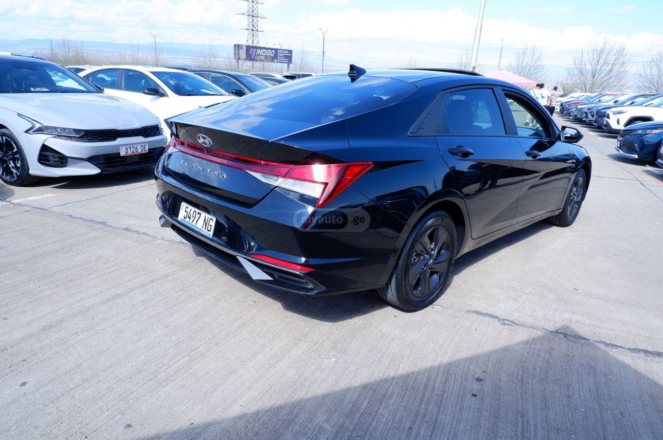 Hyundai Elantra - фото 4