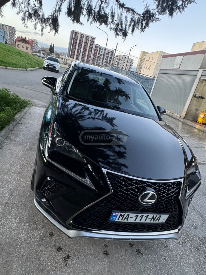 Lexus NX 200 - фото 8