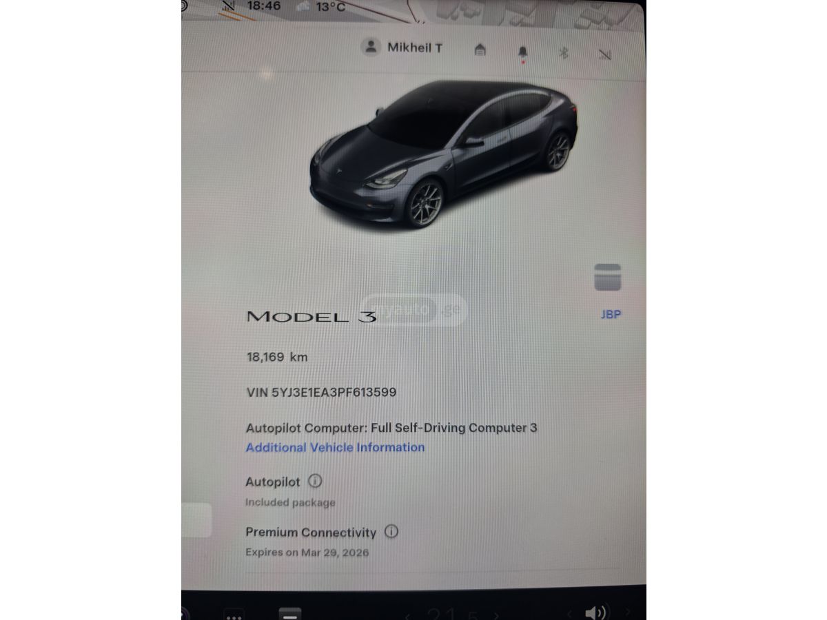 Tesla Model 3 - фото 13