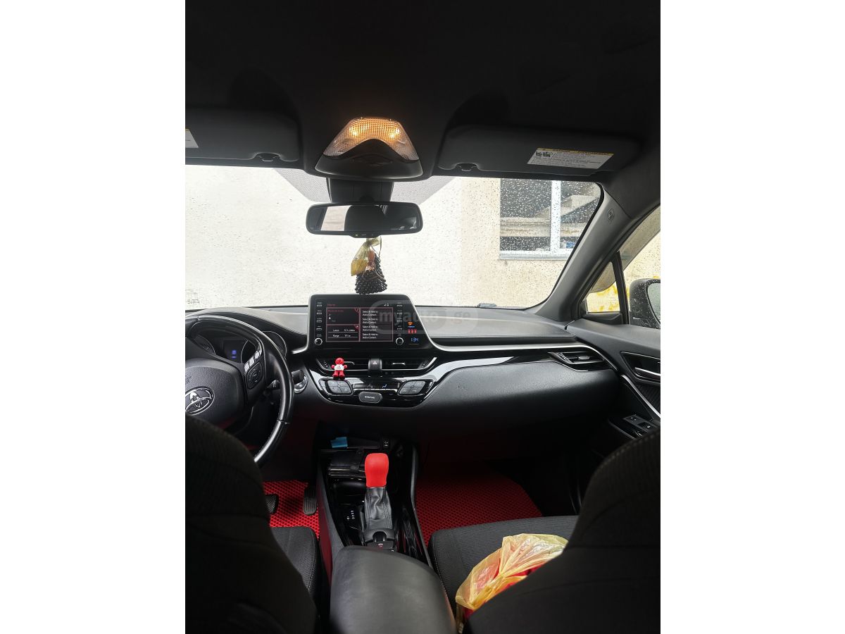 Toyota CHR - фото 6