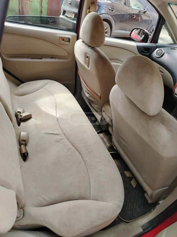 Mitsubishi Colt - фото 1