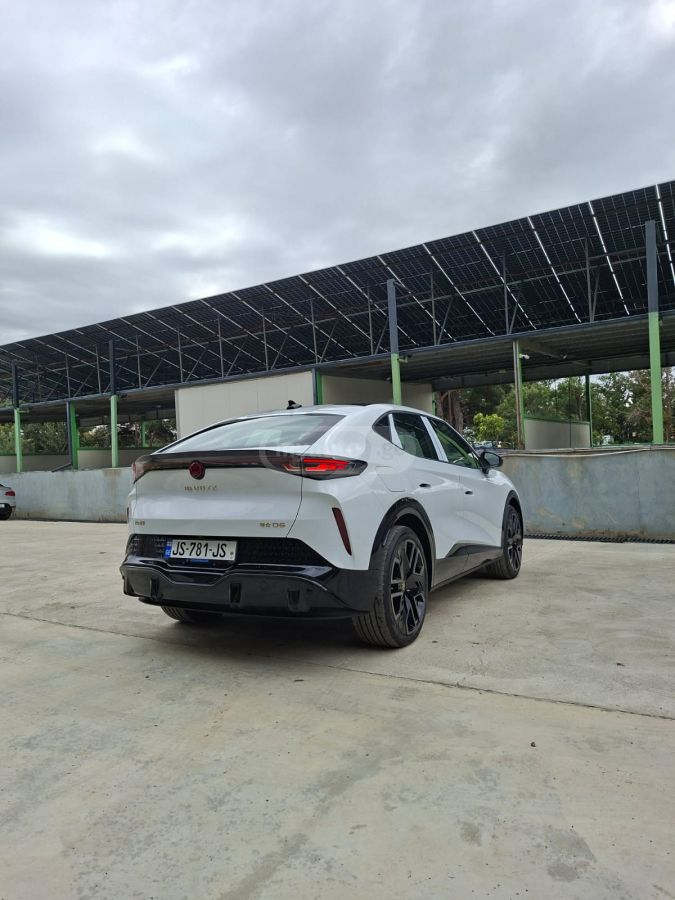 Volkswagen ID. Unyx 2025 — миниатюра 1