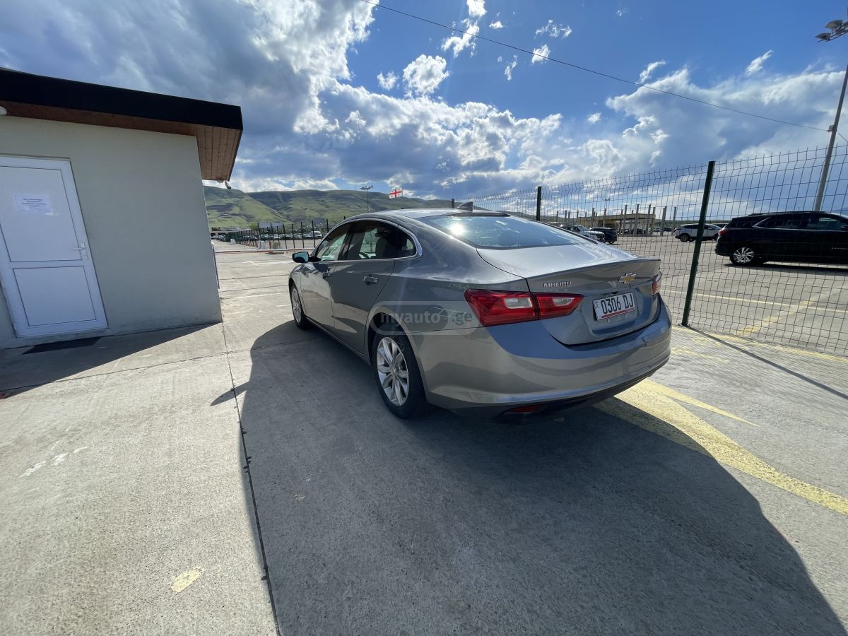 Chevrolet Malibu - фото 2