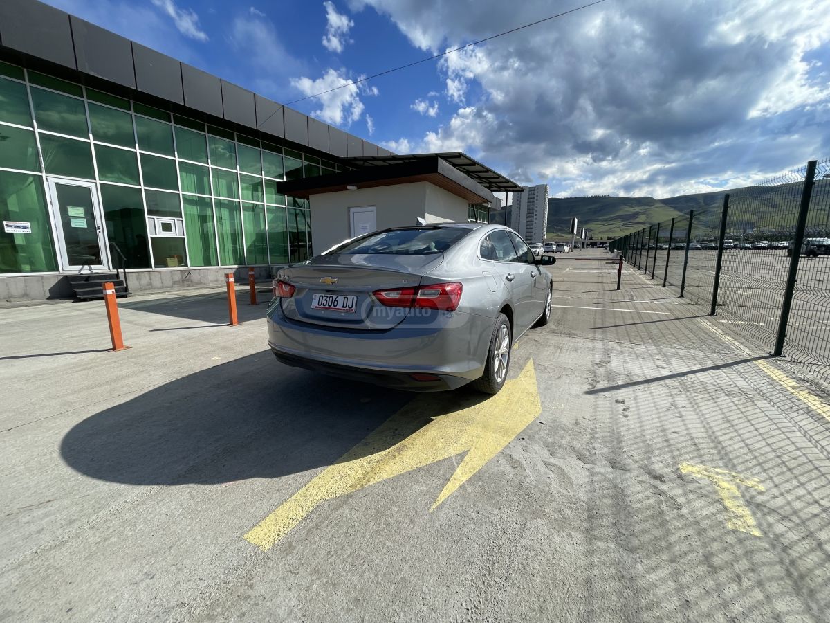 Chevrolet Malibu - фото 4