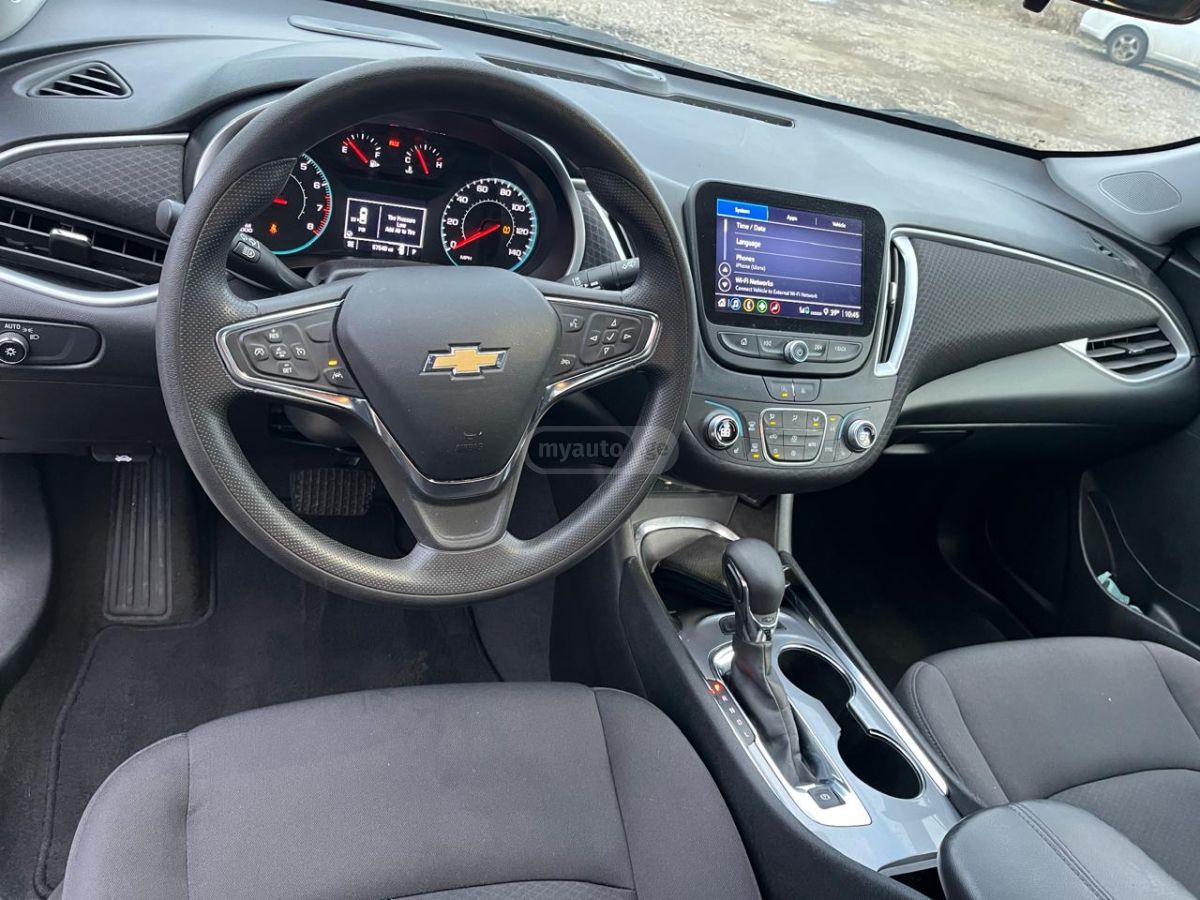 Chevrolet Malibu - фото 9