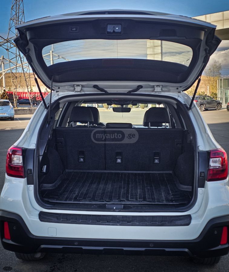 Subaru Outback - фото 4