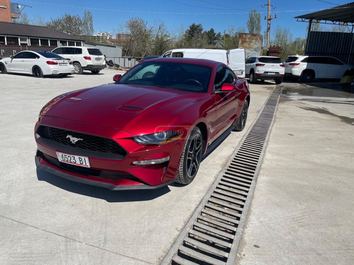 Ford Mustang - фото 2
