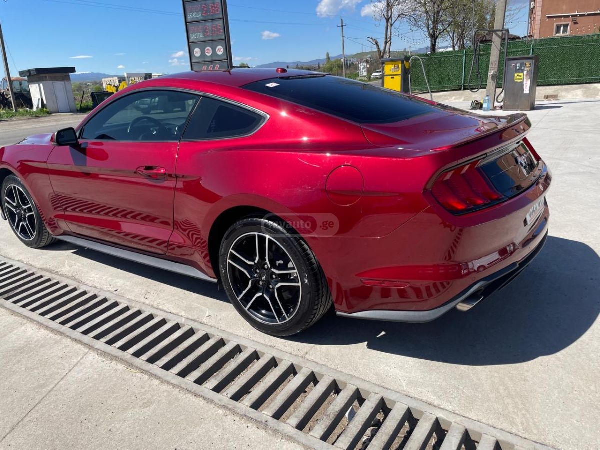Ford Mustang - фото 5