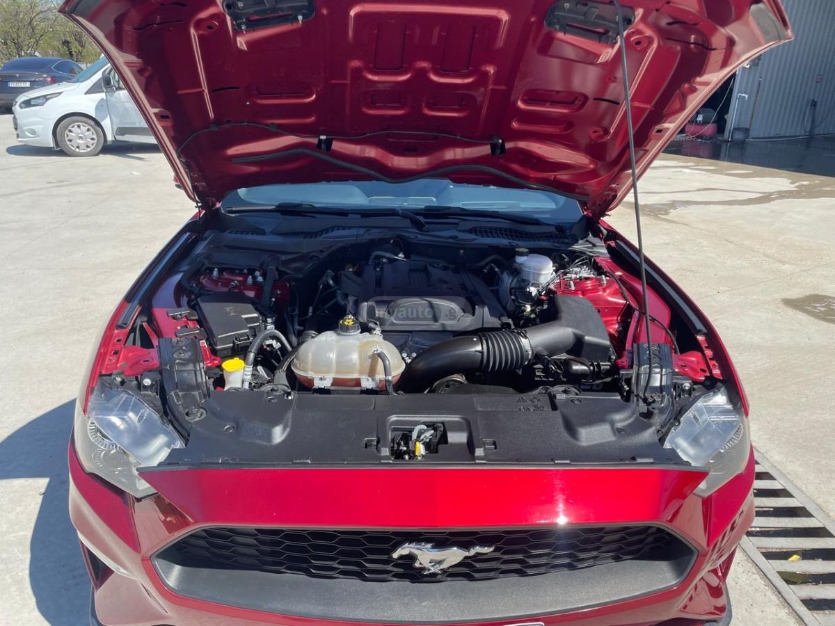 Ford Mustang - фото 9