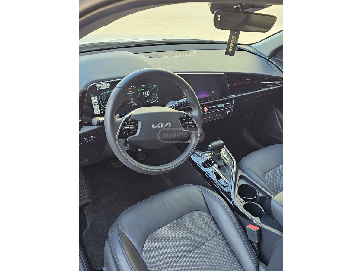 Kia Niro - фото 8