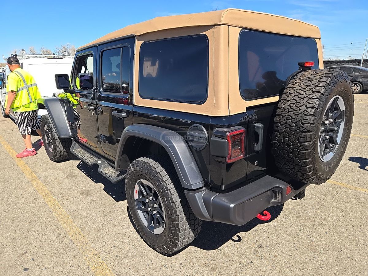 Jeep Wrangler - фото 3