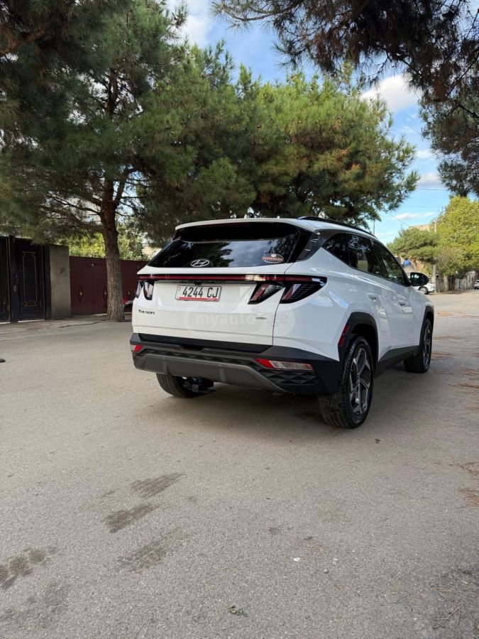 Hyundai Limited 4dr All-Wheel Drive Au — миниатюра 5