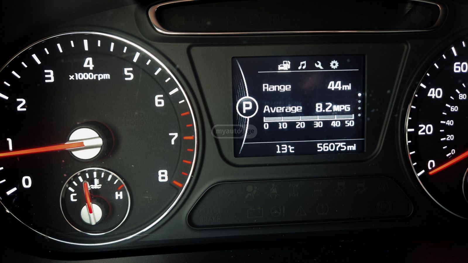 Kia Sorento - фото 7