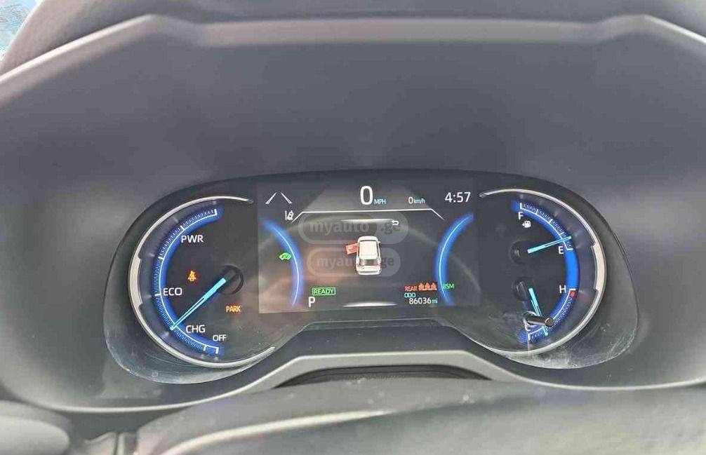 Toyota RAV 4 - фото 14