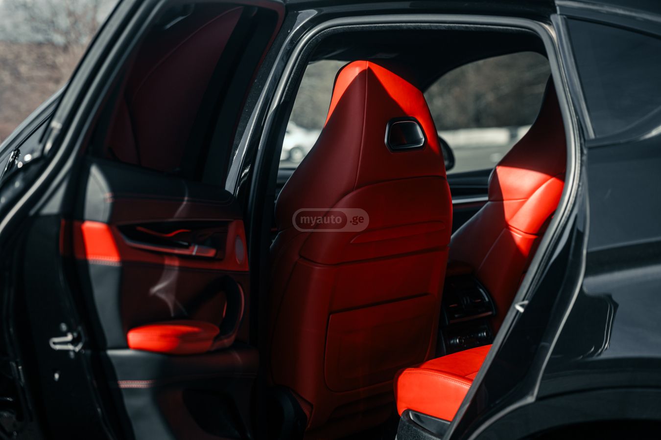 BMW X6 M - фото 5