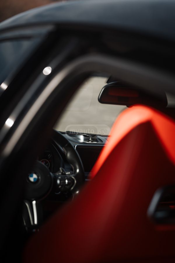 BMW X6 M - фото 6