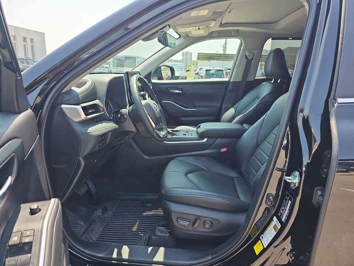 Toyota Toyota Highlander — миниатюра 10