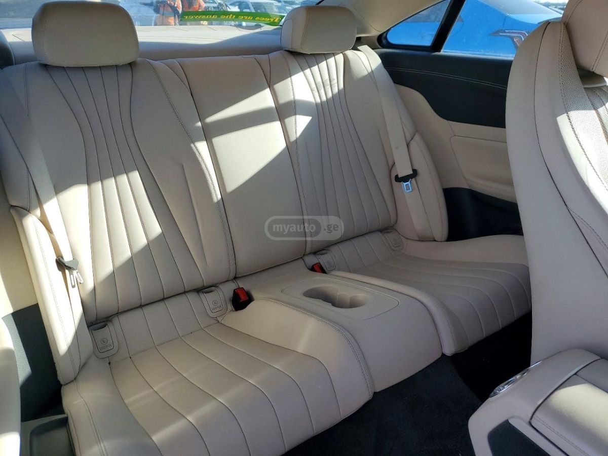 Mercedes-Benz E 450 2021 — миниатюра 9