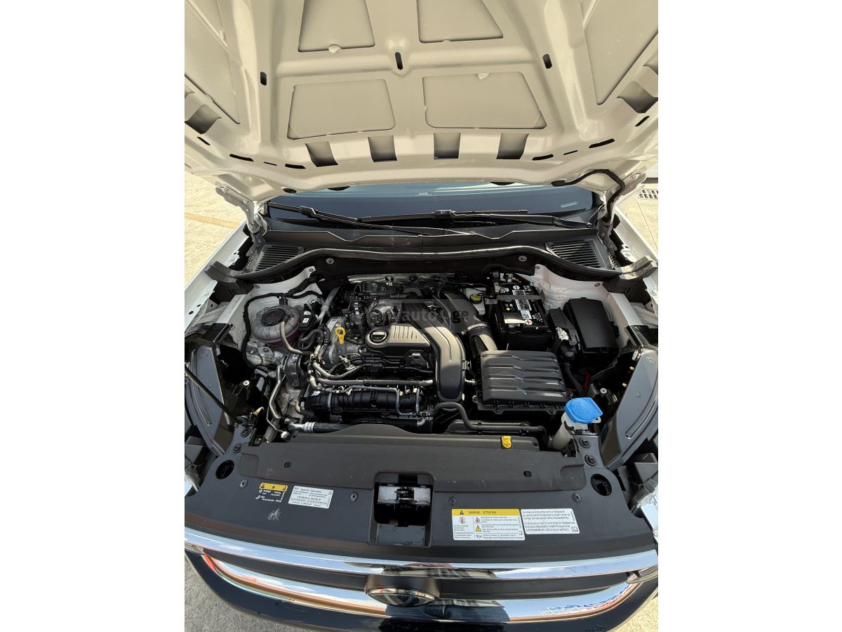 Volkswagen Taos - фото 11