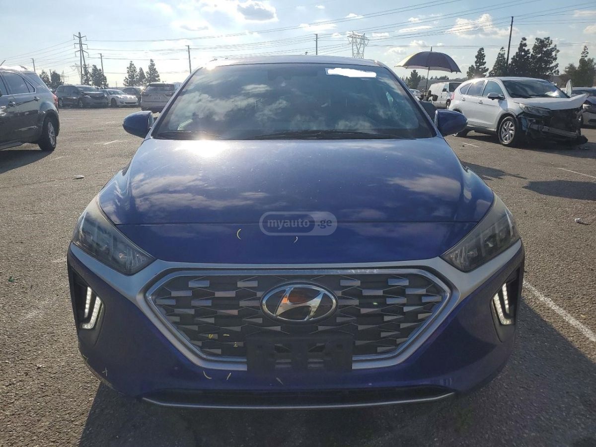 Hyundai Ioniq - фото 5