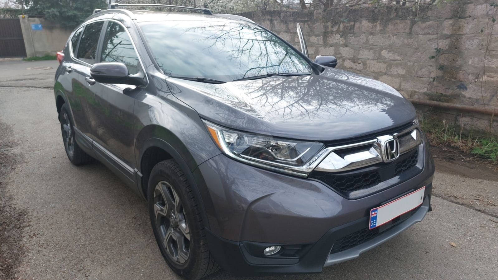 Honda CR-V - фото 1