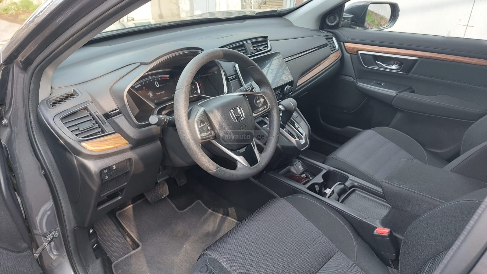 Honda CR-V - фото 7