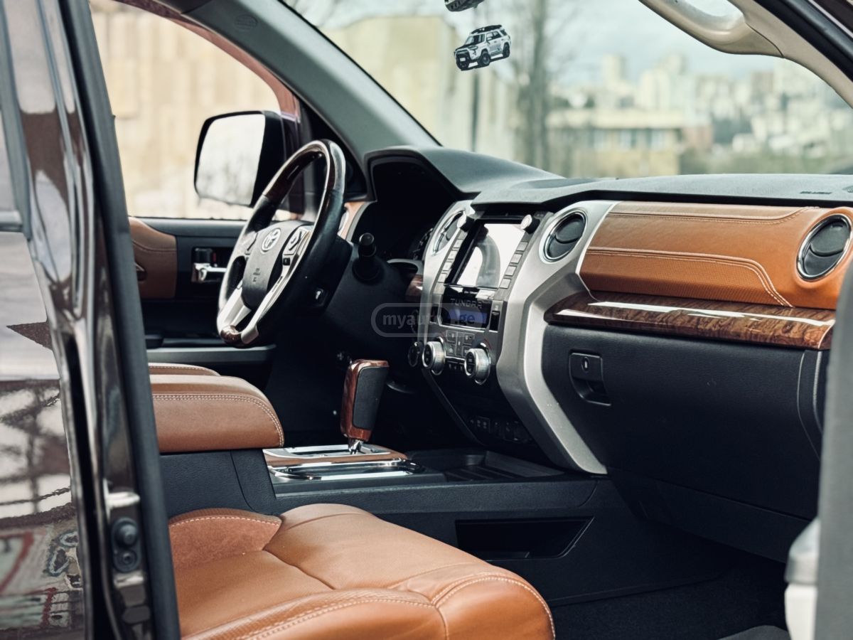 Toyota Tundra - фото 10