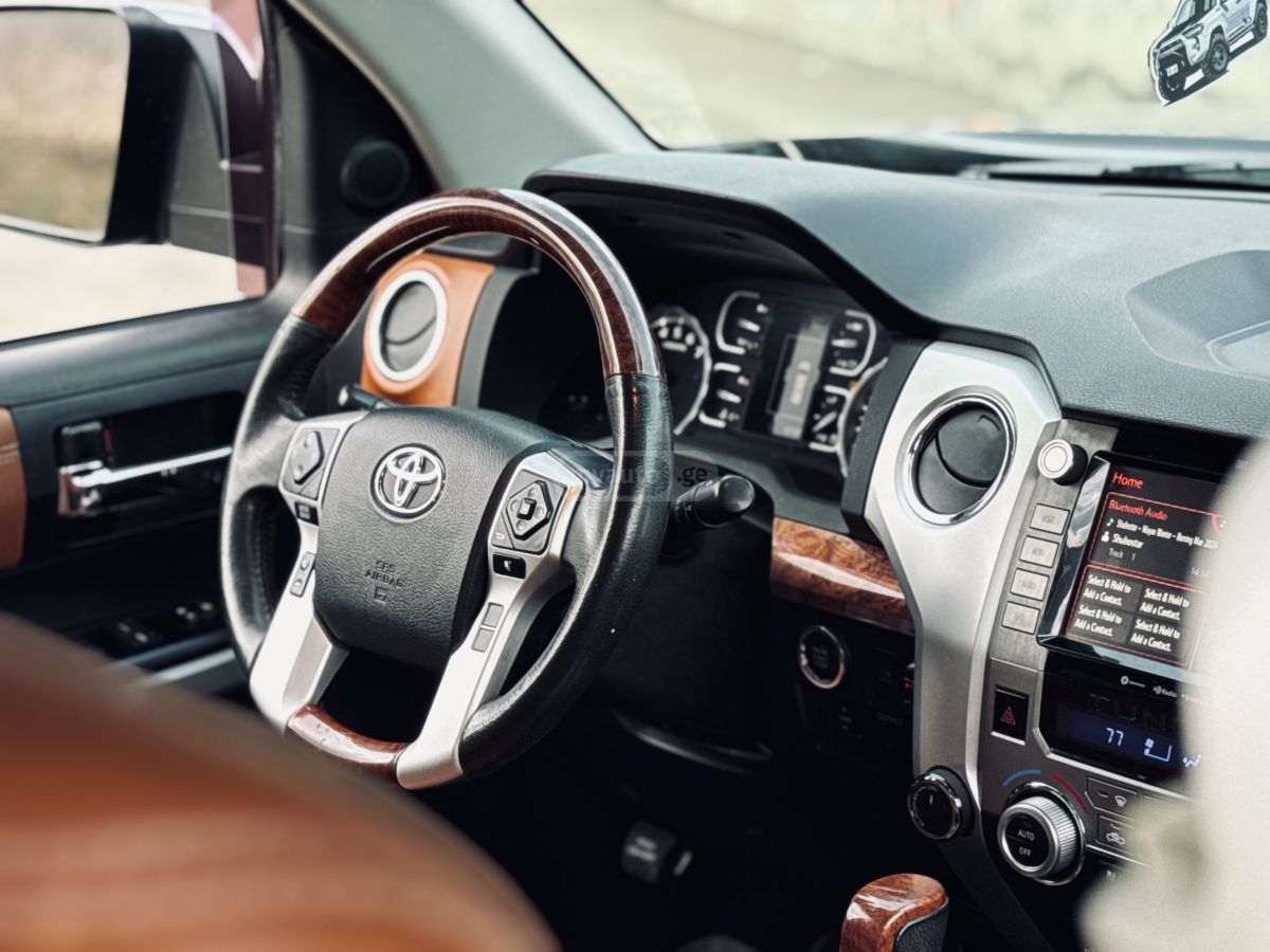 Toyota Tundra - фото 11