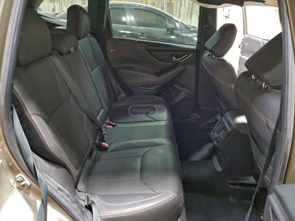 Subaru Wilderness 4dr All-Wheel Drive — миниатюра 9