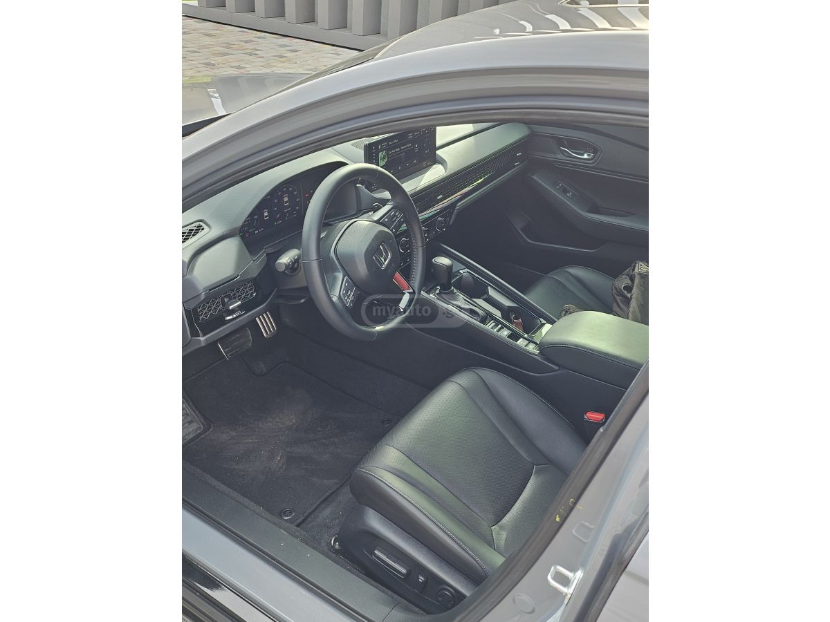 Honda Accord - фото 8