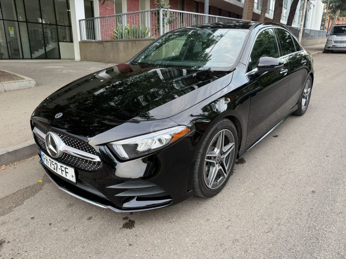 Mercedes-Benz Base CLA 250 Coupe 4dr All-Whe — миниатюра 3