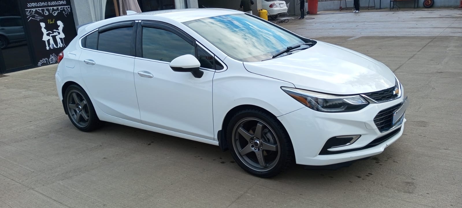 Chevrolet Cruze - фото 3