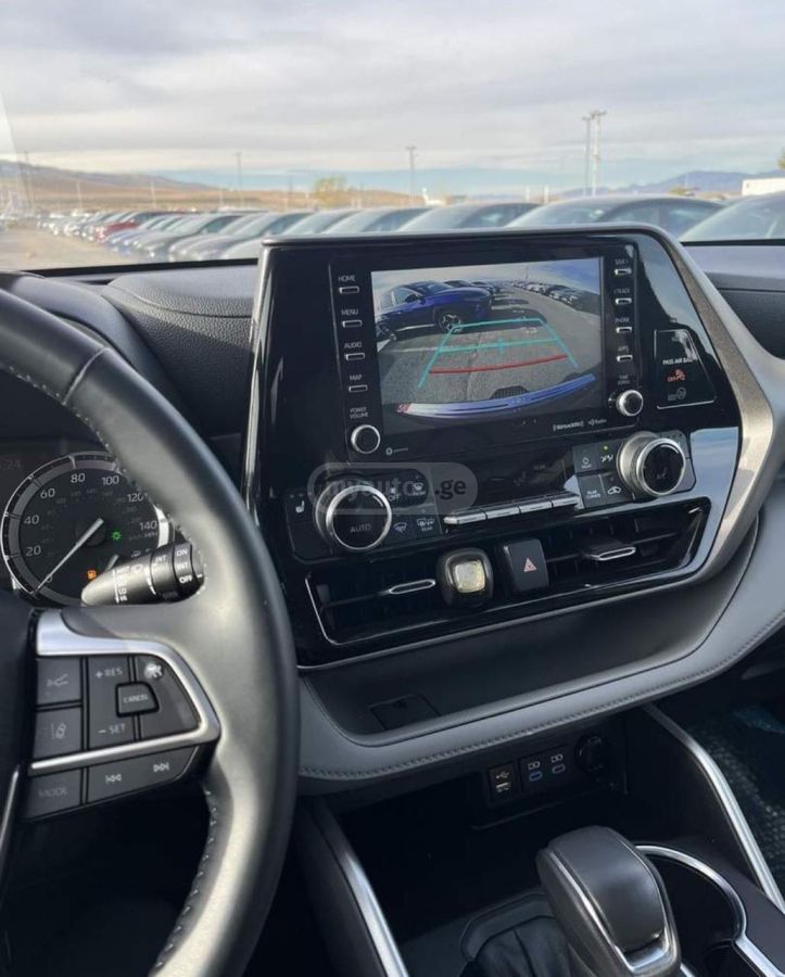 Toyota XLE 4dr All-Wheel Drive Automa — миниатюра 8