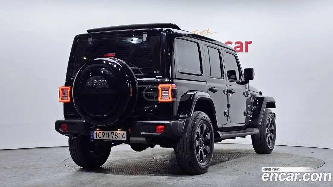 Jeep Wrangler - фото 2