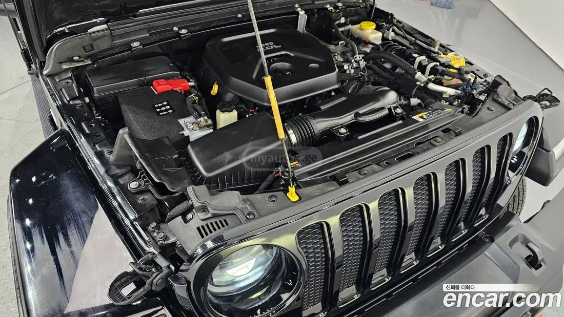 Jeep Wrangler - фото 6